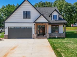 105 Zion Pl, Rustburg, VA 24588