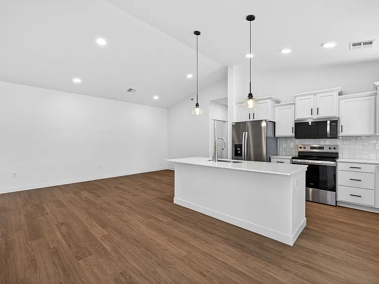 Autumn Townhomes — Photo 20