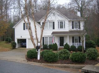 22 S Cedarbluff Ct, Greer, SC 29650
