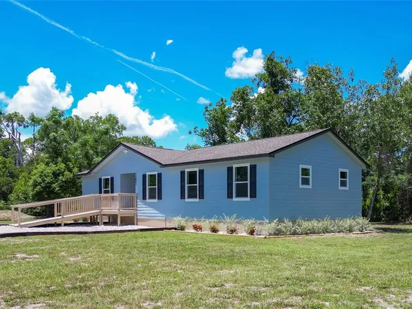 11921 Flower Ln, Leesburg, FL 34788