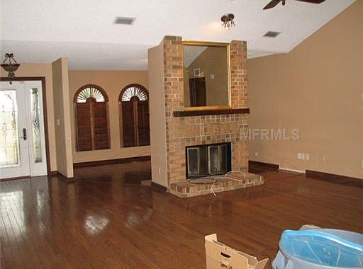 4th image of 2809 Saint Cloud Oaks Dr