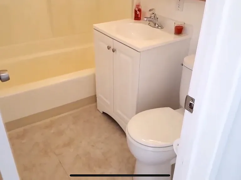 7451 Colombia Dr — Photo 8