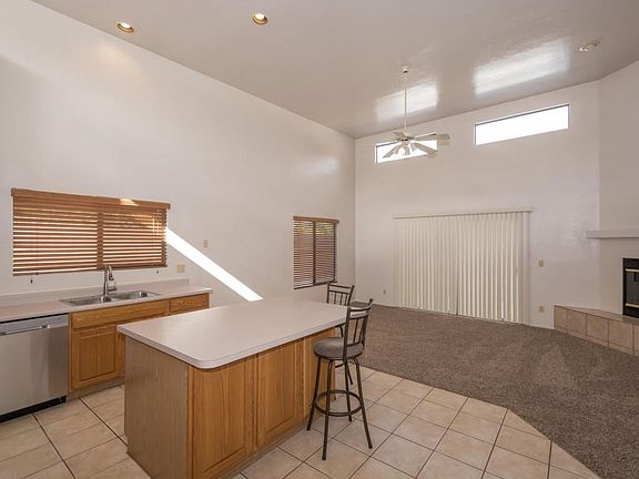 5th image of 101 E Bowers Ct