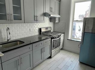 412 73rd St APT 2, Brooklyn, NY 11209