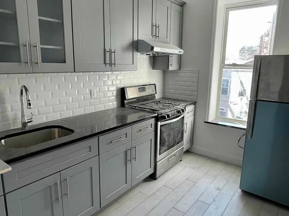 412 73rd Street image 1 of 8