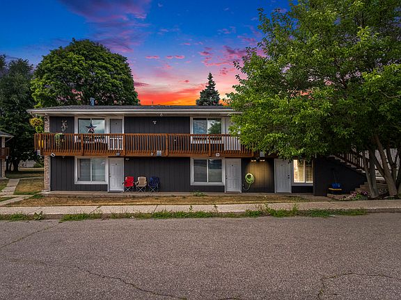 2nd image of 2721 Madelyn Dr SW