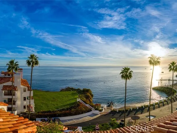 92 Playa Azul, Avalon, CA 90704