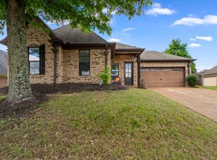 10236 New Well Ter, Cordova, TN 38016