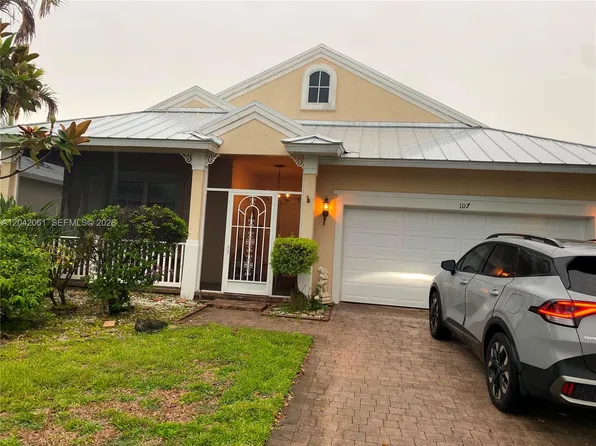 107 NW Summerville Ct, Port Saint Lucie, FL 34986
