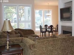 10004 SE Clackamas Rd, Clackamas, OR 97015