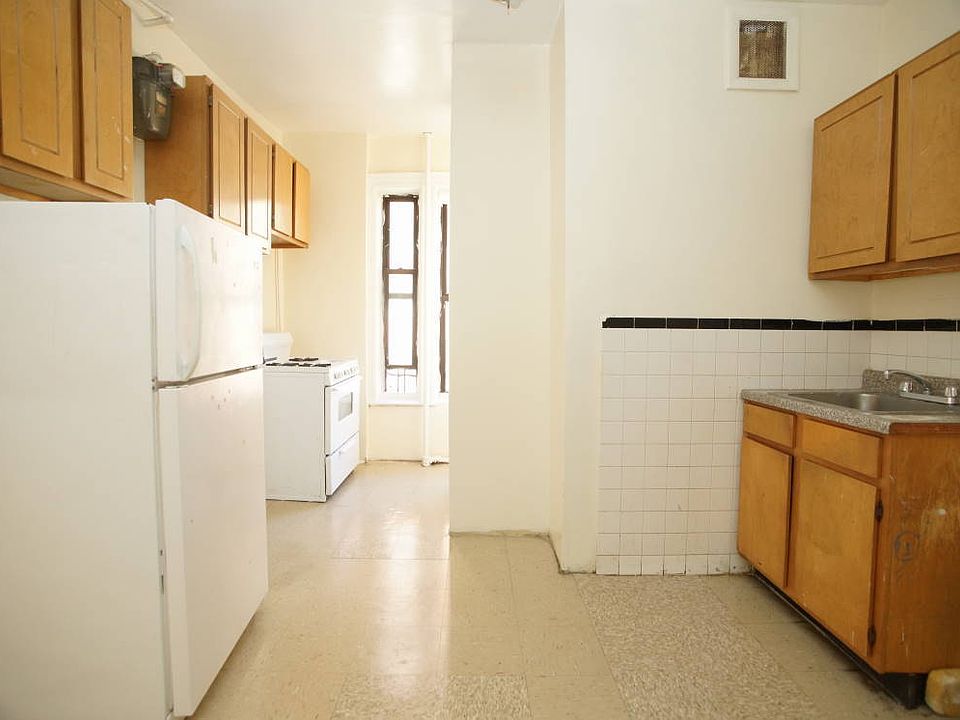 1st image of 3128 Villa Ave APT 11