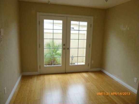Guest Bedroom #1
