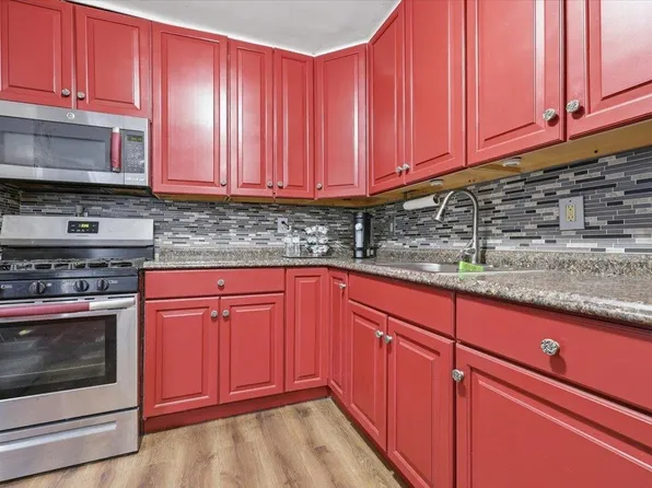 3617 Lincoln Terrace image 10 of 30