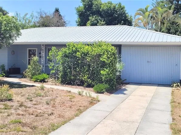 2230 BOUGAINVILLEA STREET, SARASOTA, FL 34239