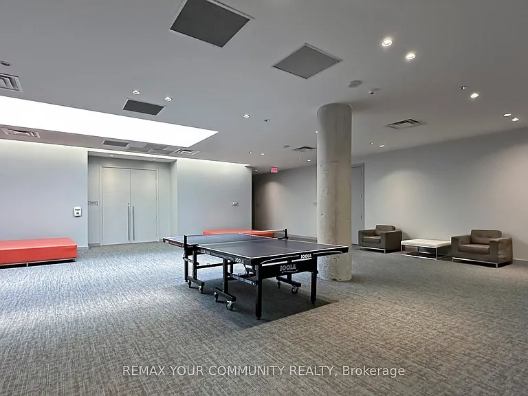 637 Lake Shore Blvd W #504 — Photo 28