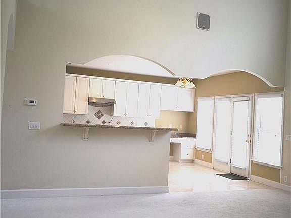 3rd image of 3770 Turnbury Oaks Dr