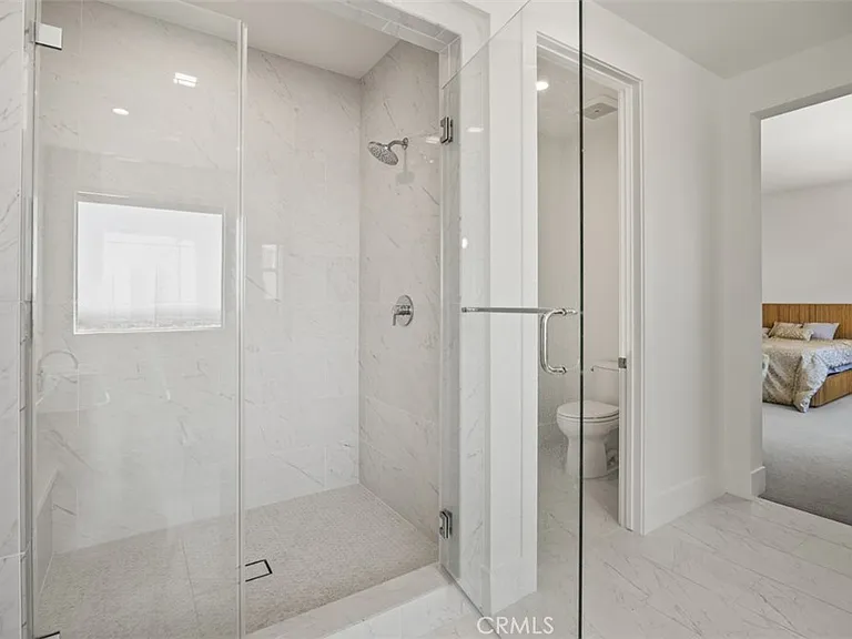 135 Oakstone — Photo 29