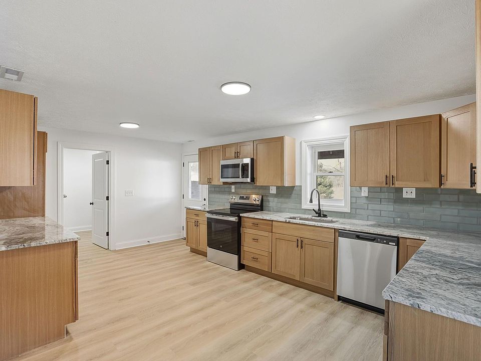 1st image of 4287 Dragoo Rd