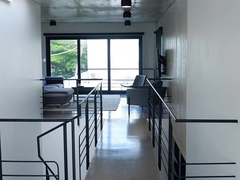 54 Calle Taft — Photo 15