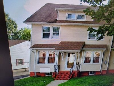 626 Maplewood Ave, Roselle Park, NJ, 07204