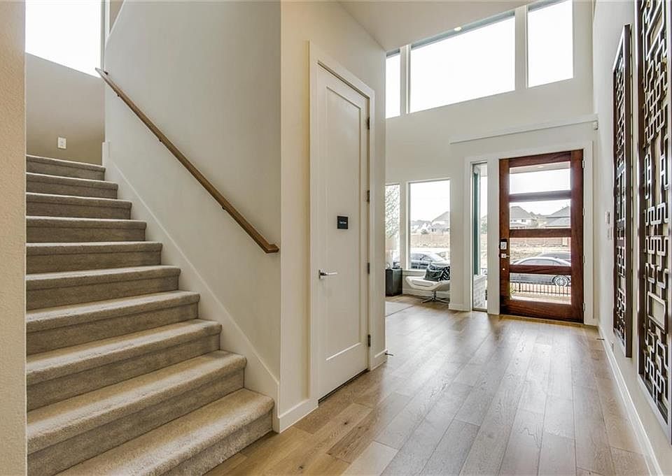 1st image of 5305 Statesman Ln