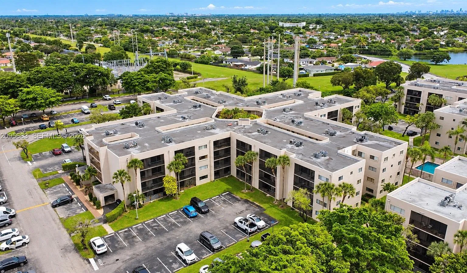 The Horizons West Condo # — Photo 4