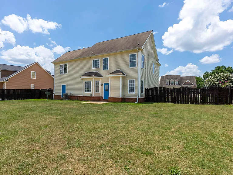 309 Raleigh Dr — Photo 71