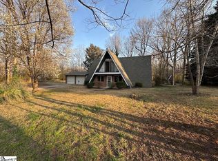 2 Brookwood Ct, Taylors, SC 29687