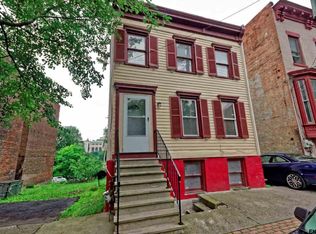 70 1st St, Albany, NY 12210