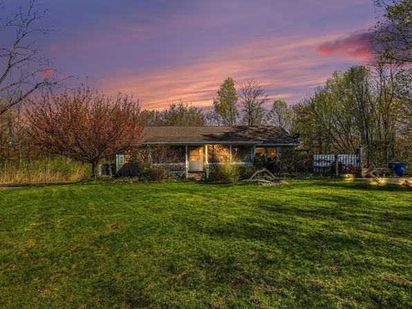 6675 122nd Ave, Fennville, MI 49408