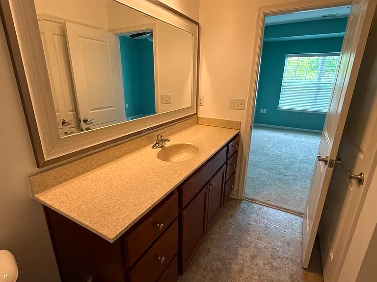 4529 Turnworth Arch — Photo 2