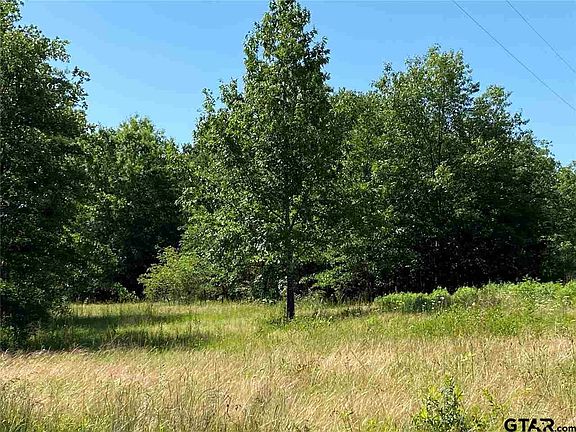 2nd image of 15 Ac Cres #3524