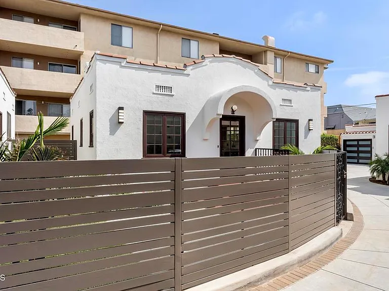 520 S Los Robles Ave #4 — Photo 4