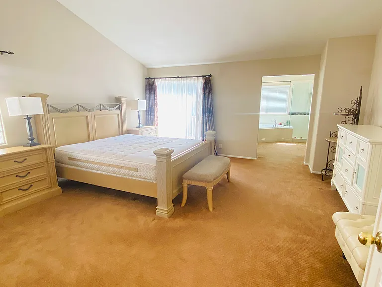 6863 Portofino Ct — Photo 13