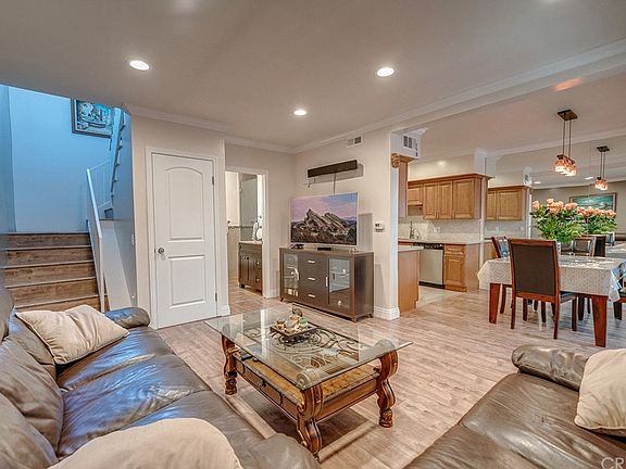 4th image of 11725 Lemay St Unit 14