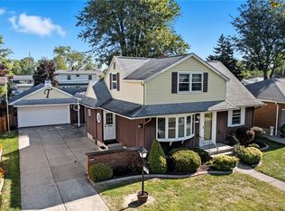 203 Glendale Dr, Tonawanda, NY 14150