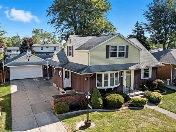 203 Glendale Dr, Tonawanda, NY 14150