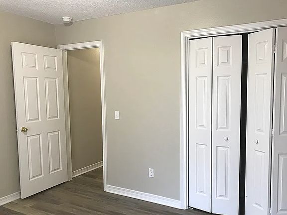 Guest bedroom 1