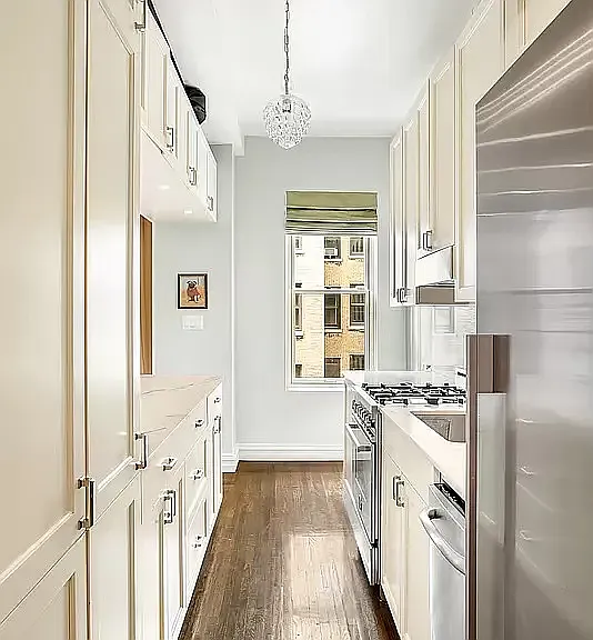 77 Park Ave #11H — Photo 3