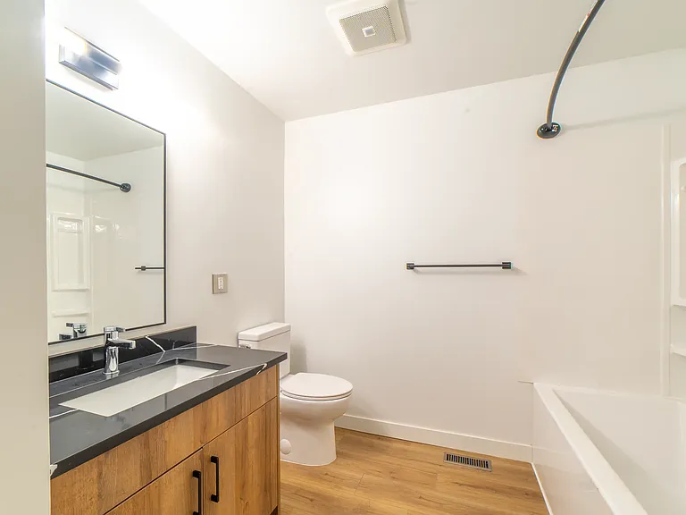 1 Huntington Hl NW — Photo 24