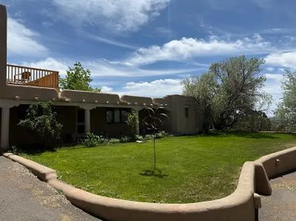 58 Luz Del Mundo #B, Santa Fe, NM 87508