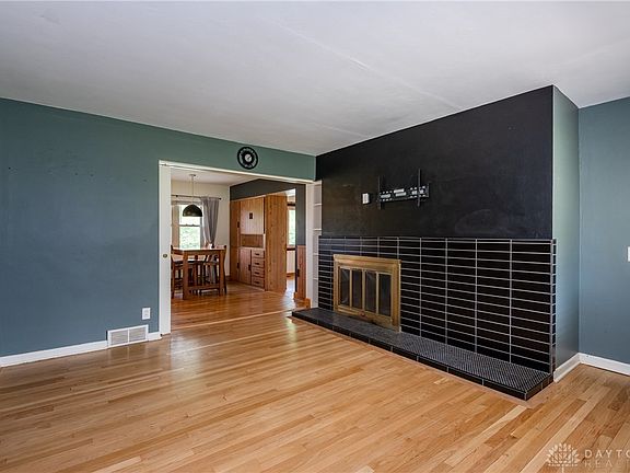 5th image of 3299 Hillpoint Ln
