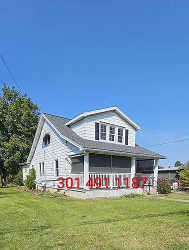 5317 Main St Photo 1