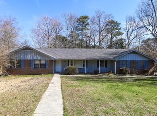 1210 Maple St SE, Conyers, GA 30013