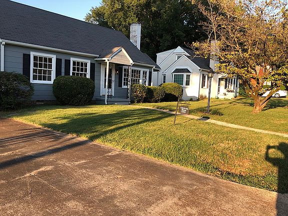 3rd image of 511 Westwood Ave