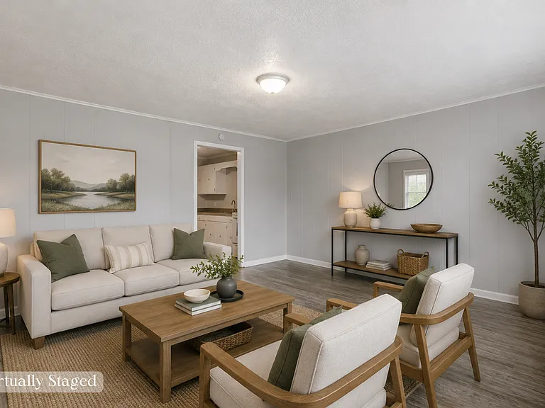 Comfortable Living at 112 Van Cleve Street — Photo 4
