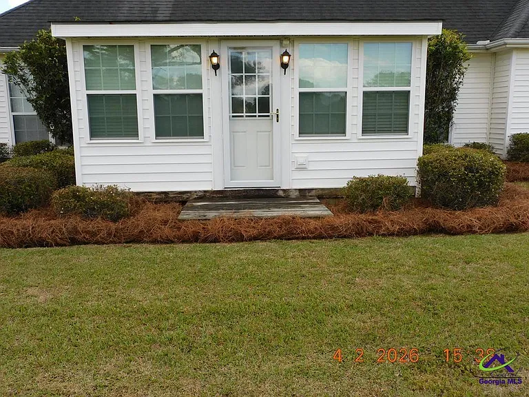 225 Waterford Dr — Photo 20