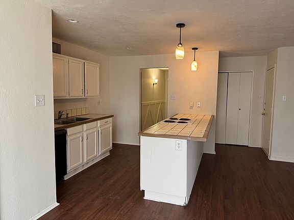 5th image of 6404 Sunrise Dr