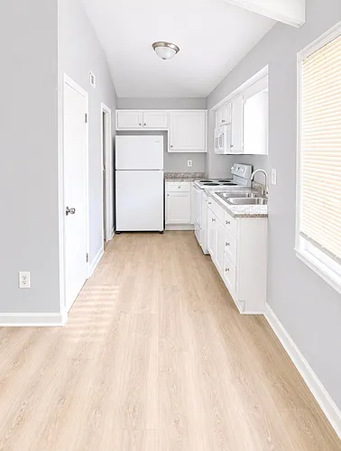 5012 Chancellor Sq NW Photo 1