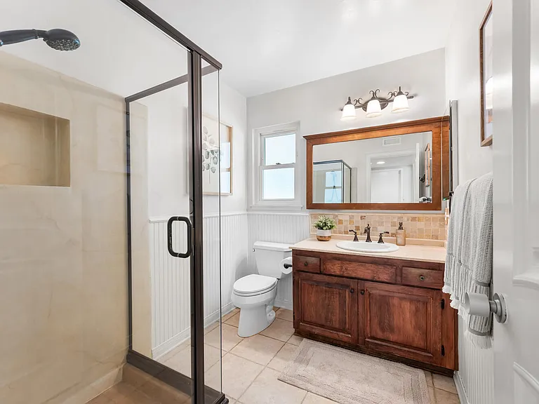 26305 Naccome Dr — Photo 16